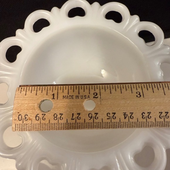 Vintage Anchor Hocking Milk Glass Lace  "Old Colony" 5.25" Sherbet Bowl Pedestal - Picture 14 of 16